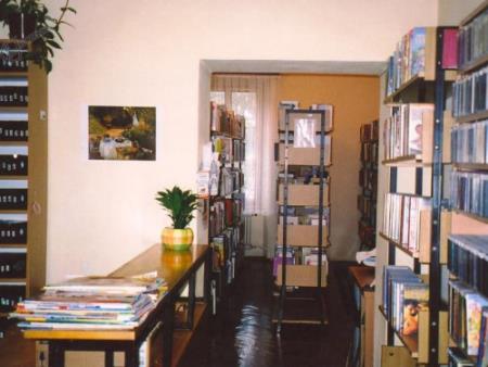 OBČINSKI SVET ŠE DRUGIČ ZAVRNIL POTRDITEV DOKUMENTA IDENTIFIKACIJE INVESTICIJSKEGA PROJEKTA PREUREDITVE NEKDANJE TRGOVINE TUŠ MARKET JURČEK V KNJIŽNICO 1